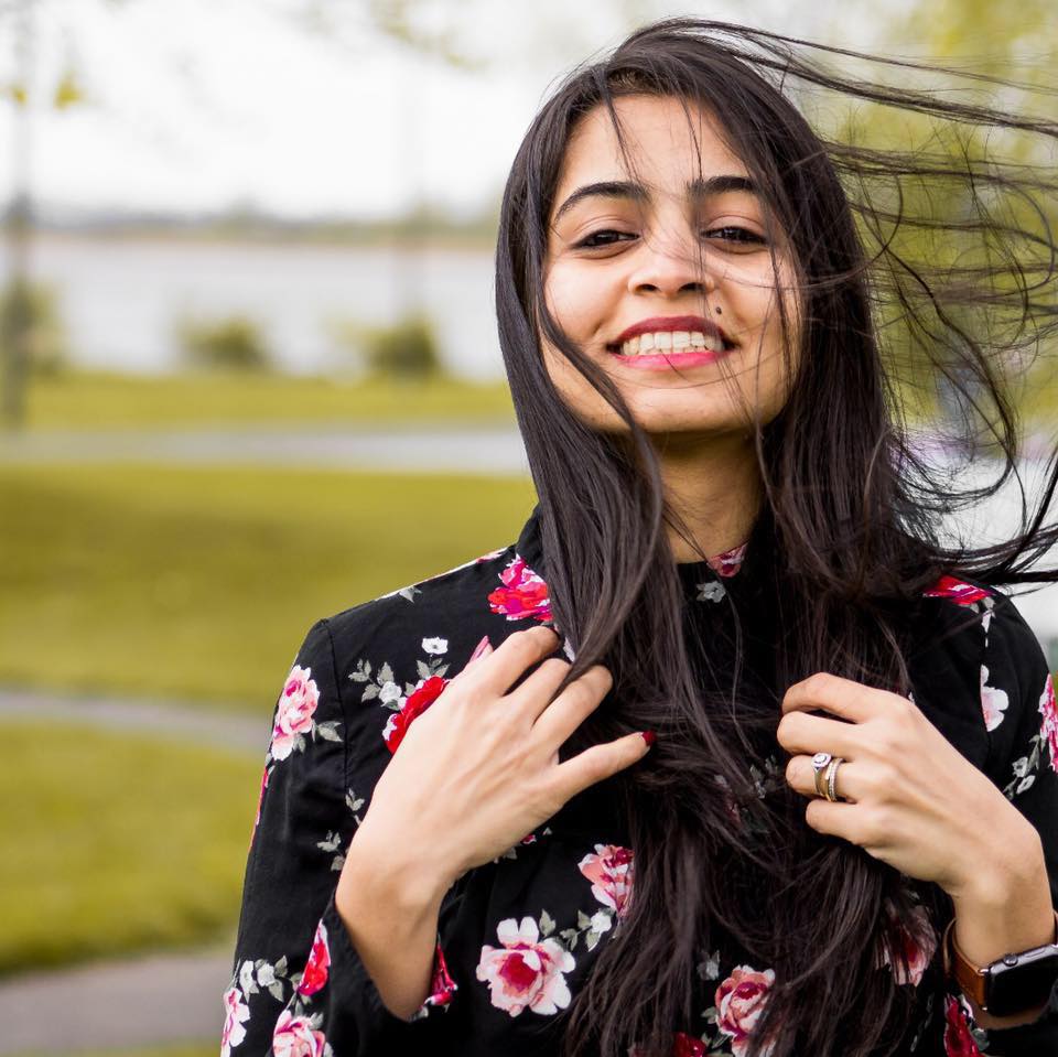 Neha Raje Picking Daisies Media Influencer