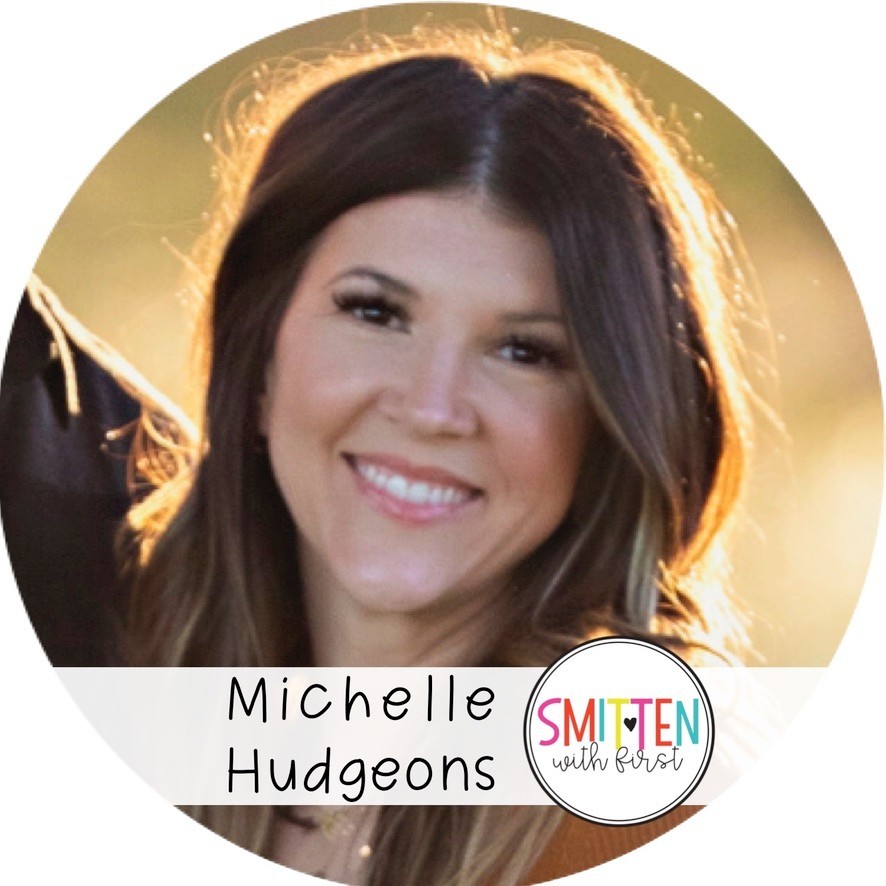 Michelle Hudgeons @smittenwithfirst Picking Daisies Media Influencer