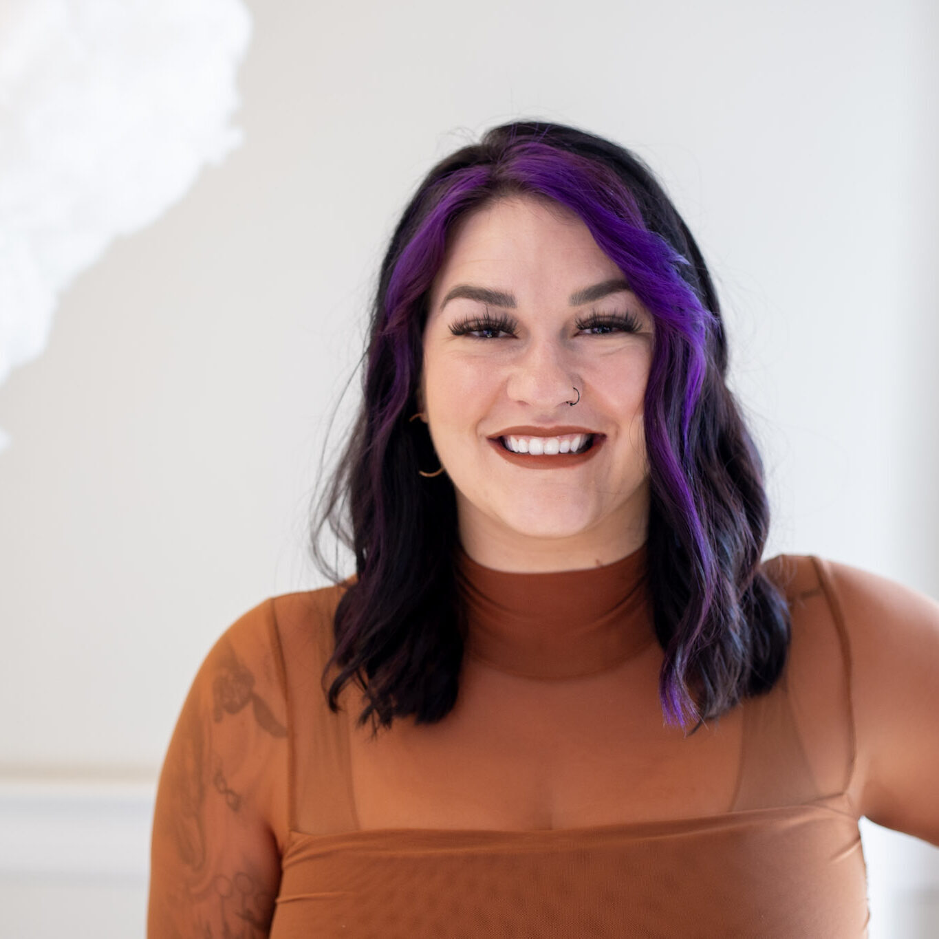 Lexie Picking Daisies Media Manager